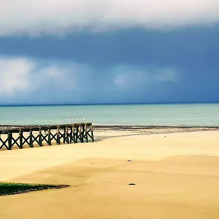 Maison Familiale Au Coeur Des Plages Du Debarquement Et A 200 M *